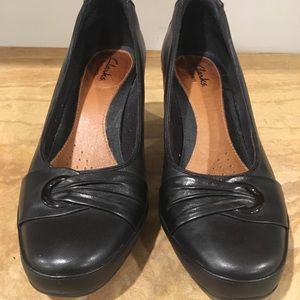 Clarks comfort Black Leather Heel